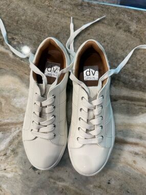 Dolce Vita White Lace-Up Leather Sneakers